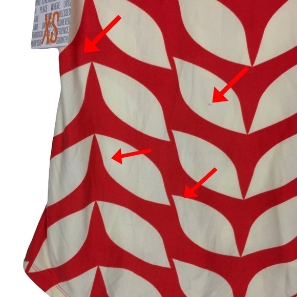 LULAROE Classic Shirt Short Sleeve Hi Lo Hem Loose Fit Leggings Material Size XS - Picture 11 of 14